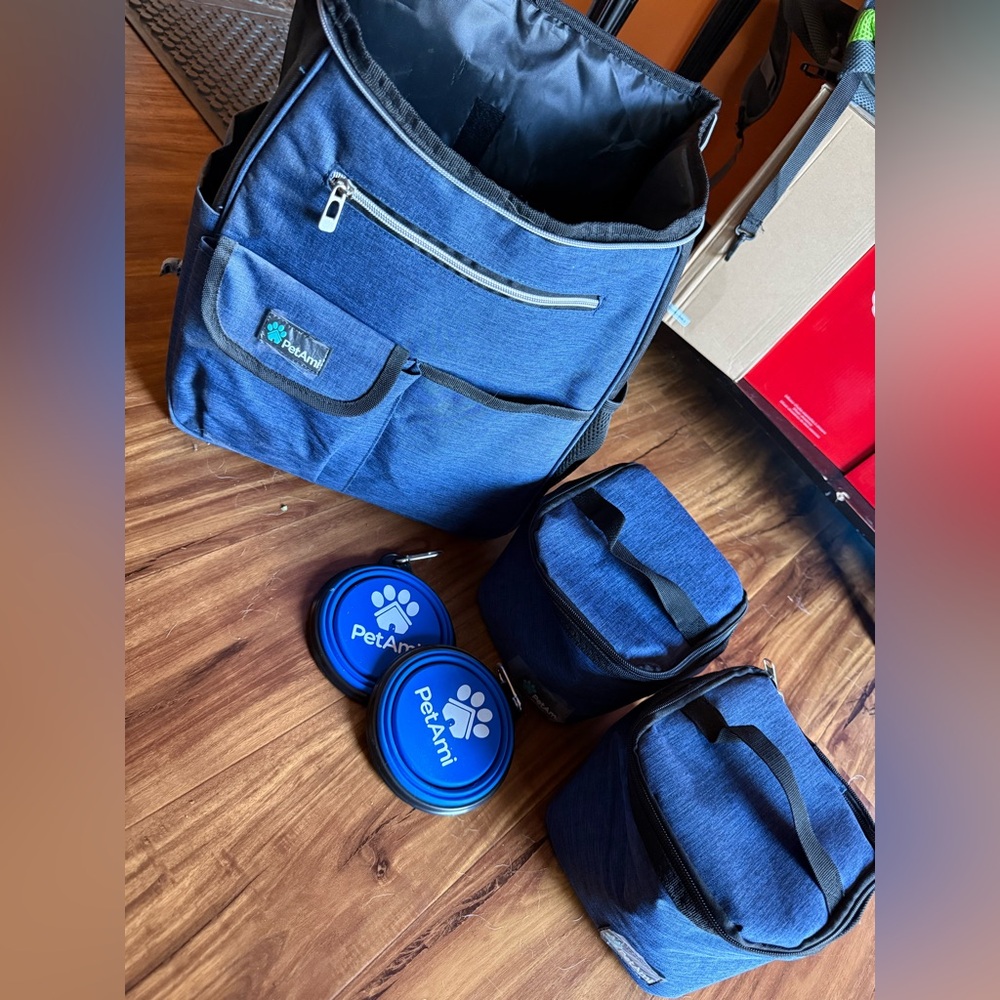 PetAmi Blue Insulated Dog Backpack Cooler - Picture 9 of 10